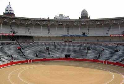 Interior de la plaza