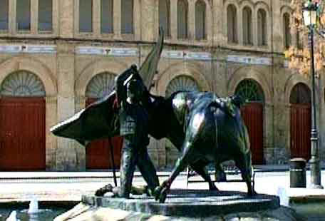 Monumento a Paquirri en la Plaza Real de el Puerto