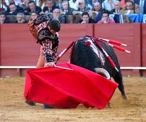 Ant�n Cort�s en lo mejor de la tarde.