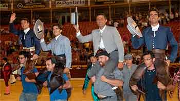 Andy Cartagena, Sergio Galán y Diego Ventura, a hombros en el cierre de la feria de Murcia